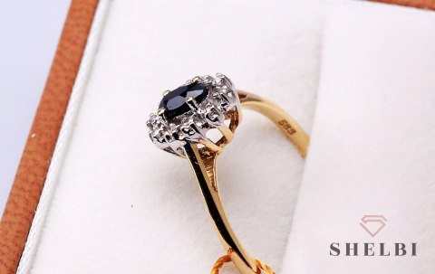 Złoty pierścionek z szafirem i diamentami żółte złoto Staviori Złoty pierścionek z szafirem i diamentami żółte złoto Staviori