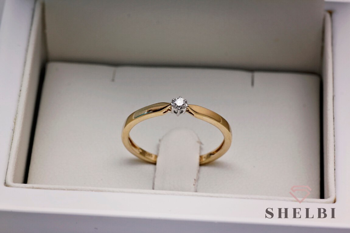Złoty pierścionek zaręczynowy z diamentem żółte i białe złoto Staviori