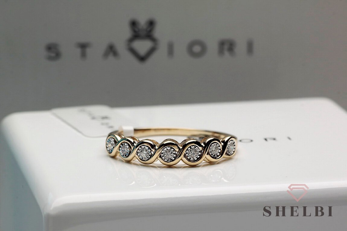 Złoty pierścionek z brylantami białe i żółte złoto Staviori