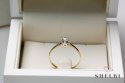 Złoty pierścionek zaręczynowy z brylantem żółte i białe złoto Staviori
