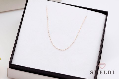 Złoty łańcuszek różowe złoto pr. 0,585 dł. 43 cm Złoty łańcuszek różowe złoto pr. 0,585 dł. 43 cm