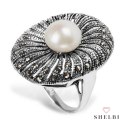 Srebrny pierścionek z naturalną perłą hodowlaną słodkowodną Staviori