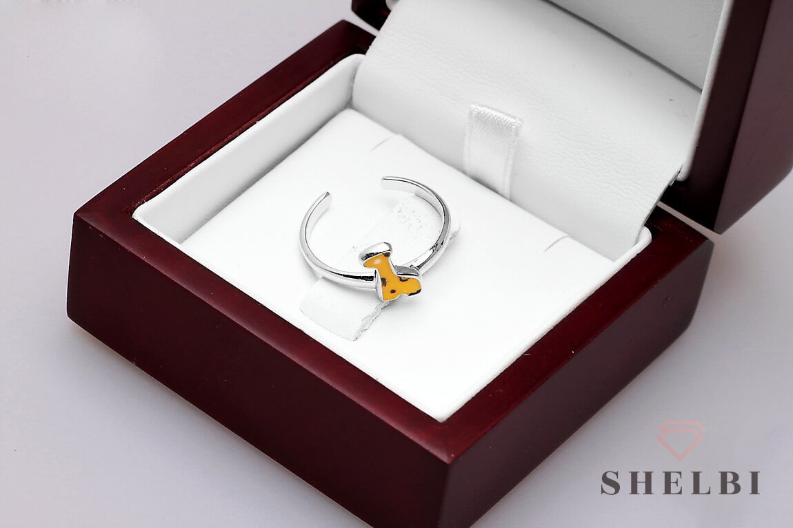 Srebrny pierścionek z żyrafką dla dzieci Staviori