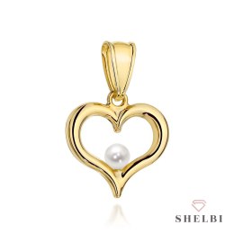 Gold heart pendant with pearl